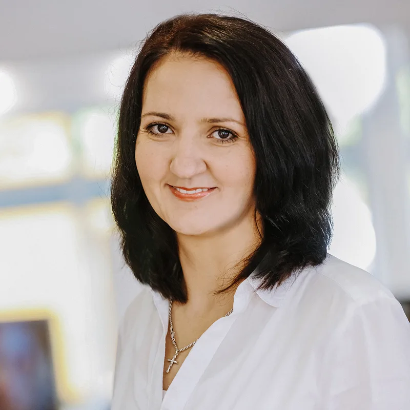 Svetlana Krause – Bürokauffrau